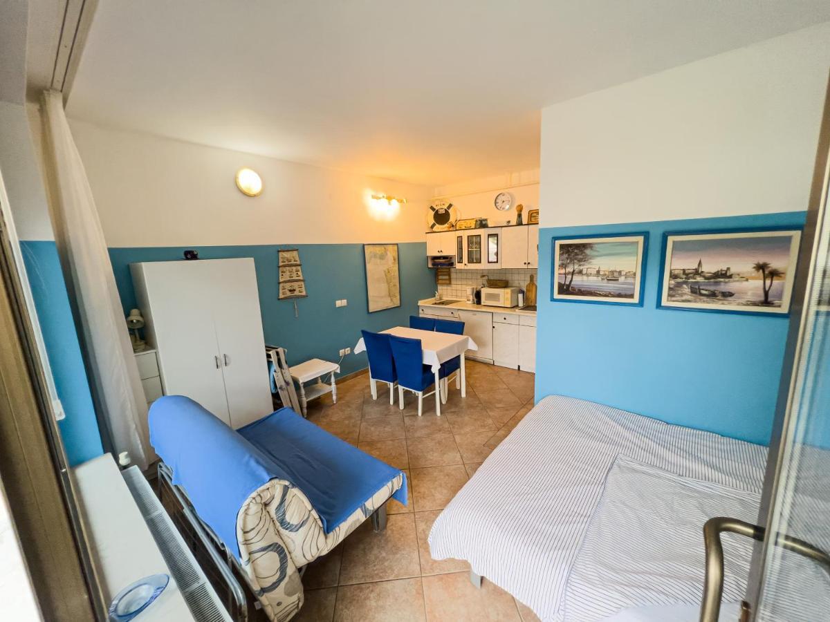 Apartma Ivy Ankaran Kültér fotó